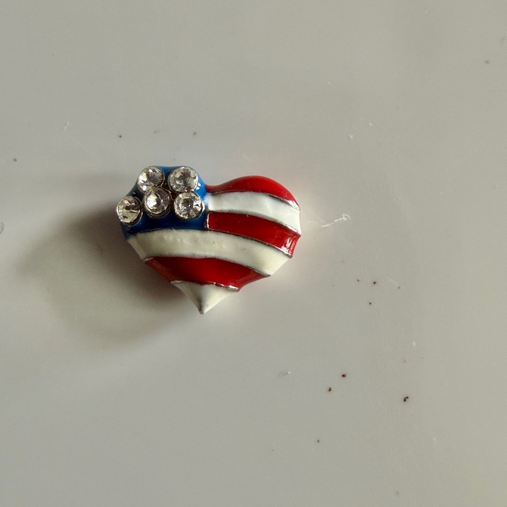 Origami Owl Patriotic Heart Charm